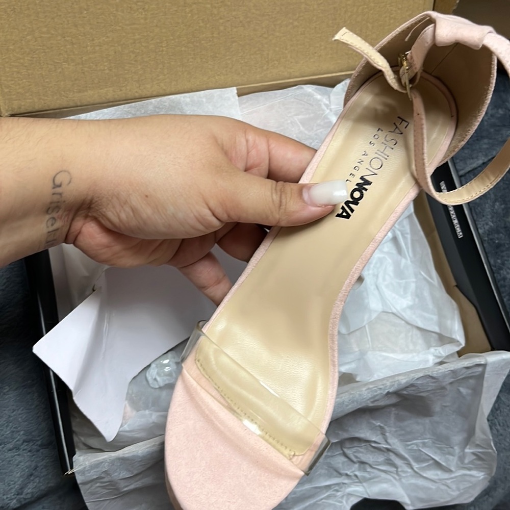 Heels nude size 8.5